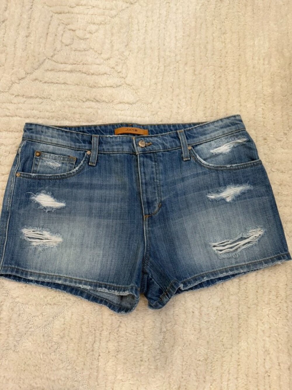 Joe’s Jeans Collector’s Edition The Billie Distressed Boyfriend Shorts - Size 31